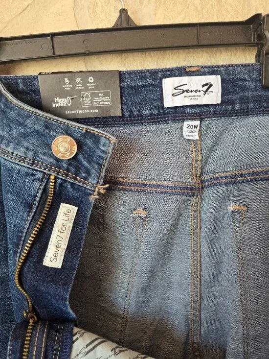 Seven7 High Rise Wide Leg Jeans 20W NWT - Picture 3 of 10